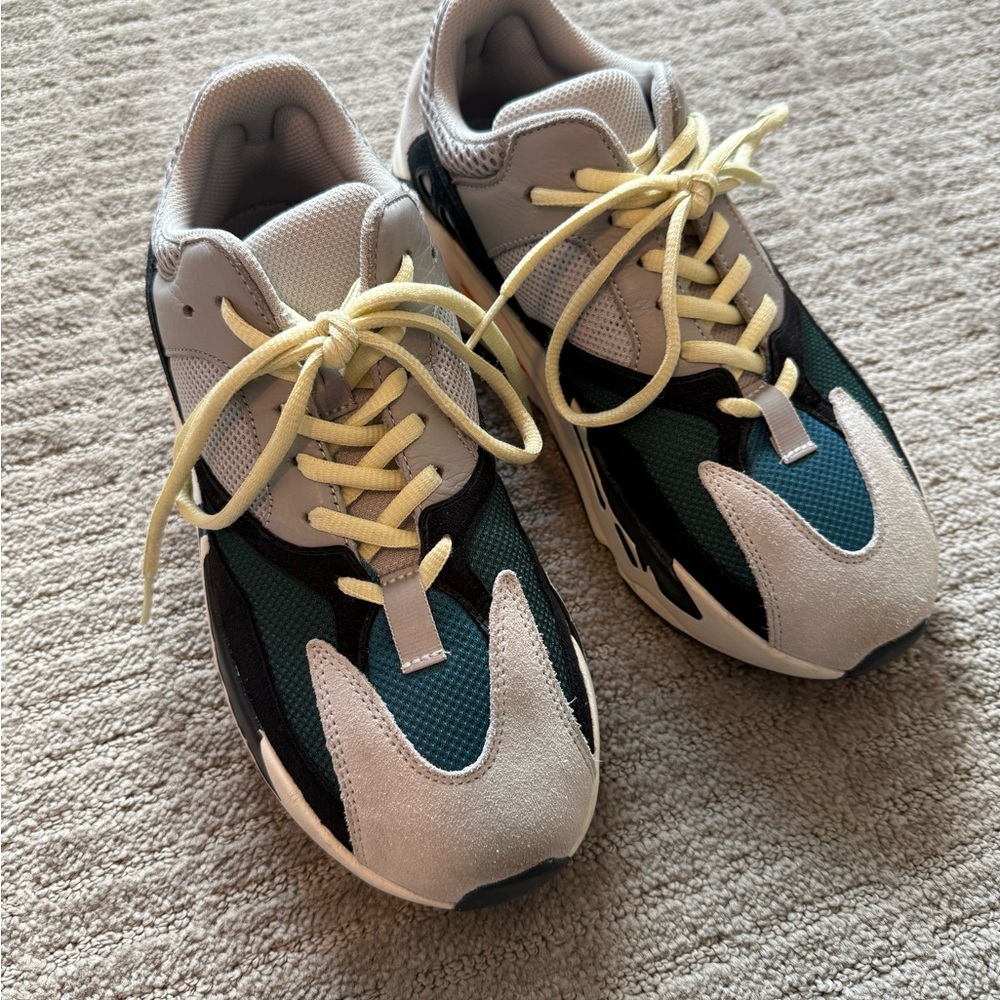 Yeezy Boost 700 'Wave Runner' 2017